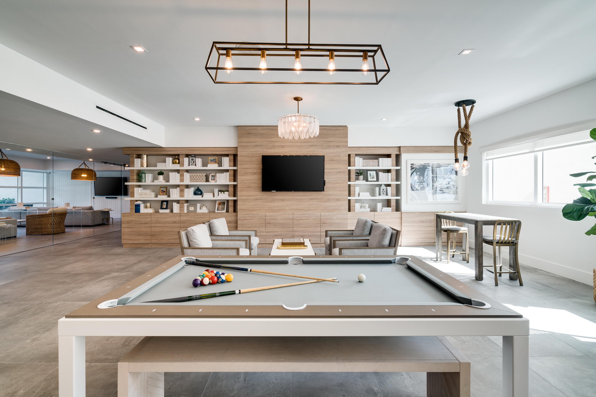 pier19miamisalinidesignmillworklibrary